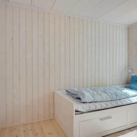 Efka - 175m From The Sea By Interhome *